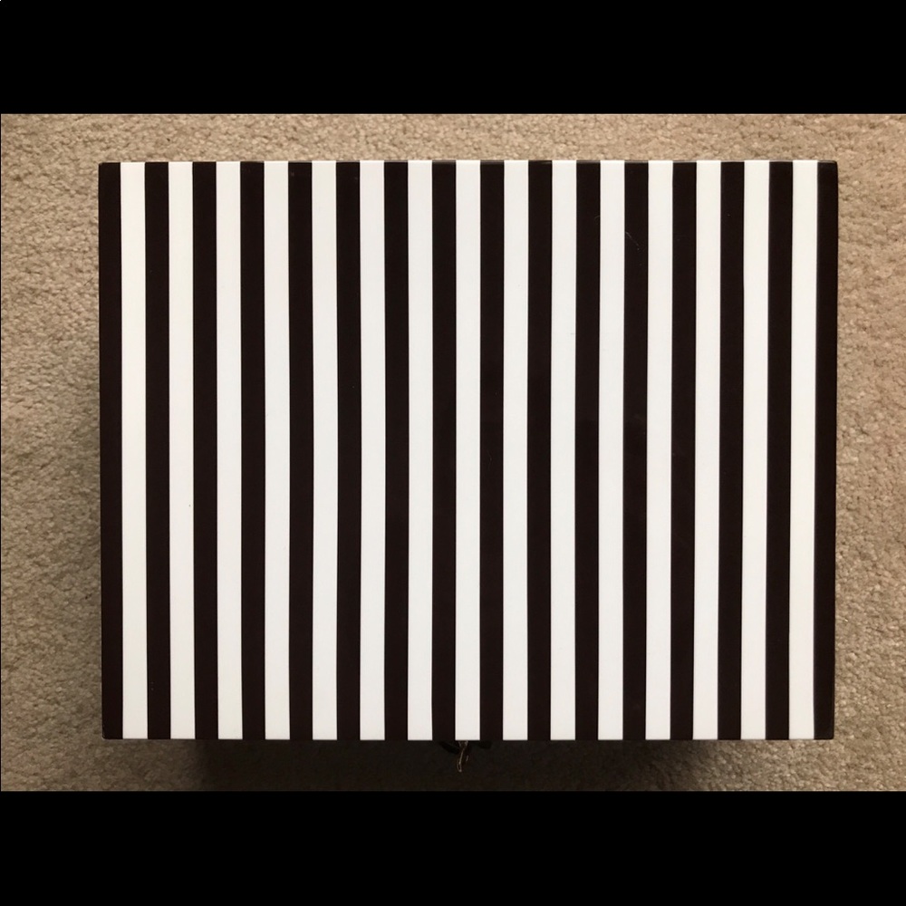 Henri Bendel Jewelry Box